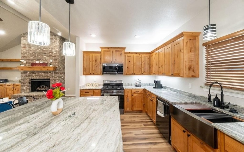 181 Trinity Circle, Bowie, TX 76230, 3 Bedrooms Bedrooms, ,2 BathroomsBathrooms,Residential,For Sale,181 Trinity Circle,20830627