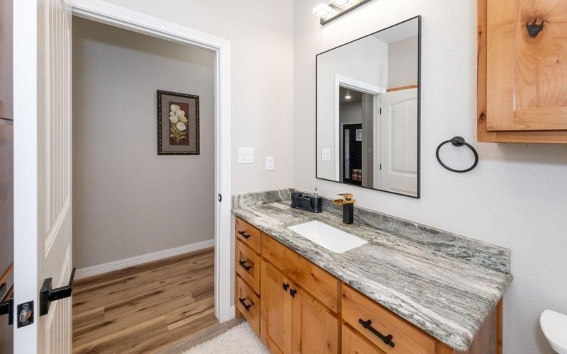 181 Trinity Circle, Bowie, TX 76230, 3 Bedrooms Bedrooms, ,2 BathroomsBathrooms,Residential,For Sale,181 Trinity Circle,20830627