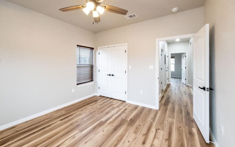 181 Trinity Circle, Bowie, TX 76230, 3 Bedrooms Bedrooms, ,2 BathroomsBathrooms,Residential,For Sale,181 Trinity Circle,20830627
