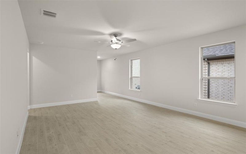 2833 Livestock, Midlothian, TX 76065, 3 Bedrooms Bedrooms, ,2 BathroomsBathrooms,Residential,For Sale,2833 Livestock,20830784