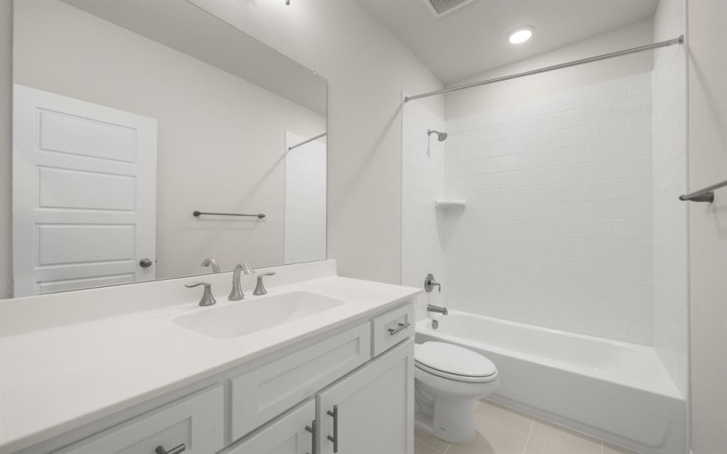 2300 Knapp Trail, Mansfield, TX 76063, 4 Bedrooms Bedrooms, ,3 BathroomsBathrooms,Residential,For Sale,2300 Knapp Trail,0,20835165