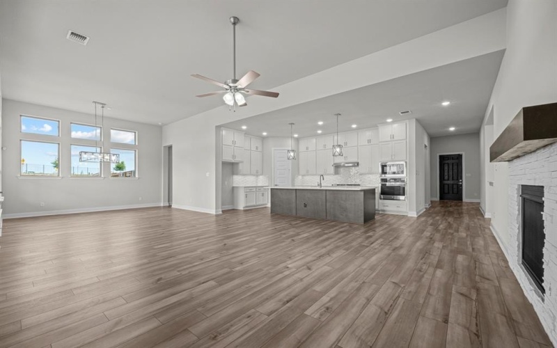 209 Vineyard Lane, Midlothian, TX 76065, 4 Habitaciones Habitaciones , ,3 BañosBaños,Residential,En Venta,209 Vineyard Lane,20835428