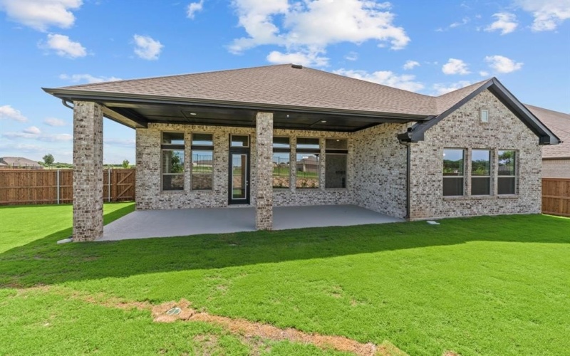 209 Vineyard Lane, Midlothian, TX 76065, 4 Habitaciones Habitaciones , ,3 BañosBaños,Residential,En Venta,209 Vineyard Lane,20835428