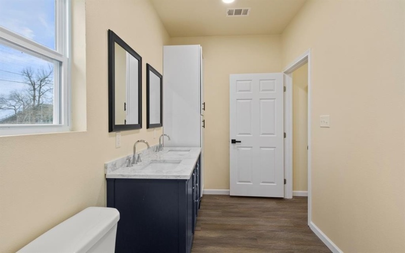 516 Elm Street, Pittsburg, TX 75686, 3 Bedrooms Bedrooms, ,2 BathroomsBathrooms,Residential,For Sale,516 Elm Street,20835470