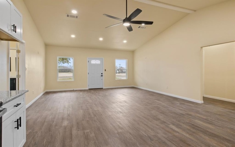 516 Elm Street, Pittsburg, TX 75686, 3 Bedrooms Bedrooms, ,2 BathroomsBathrooms,Residential,For Sale,516 Elm Street,20835470