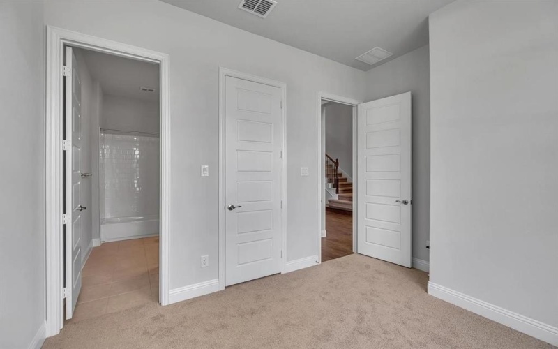 2301 Hawk Meadow Court, Mansfield, TX 76063, 4 Habitaciones Habitaciones , ,5 BañosBaños,Residential,En Venta,2301 Hawk Meadow Court,20835601