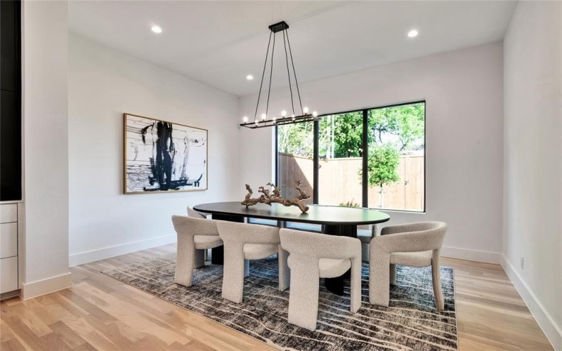 6923 Inverness Lane, Dallas, TX 75214, 5 Habitaciones Habitaciones , ,6 BañosBaños,Residential,En Venta,6923 Inverness Lane,20835725