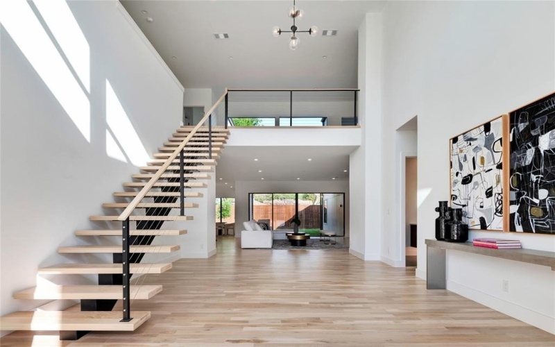 6923 Inverness Lane, Dallas, TX 75214, 5 Habitaciones Habitaciones , ,6 BañosBaños,Residential,En Venta,6923 Inverness Lane,20835725