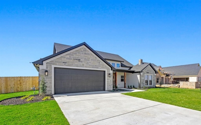 1829 Sudbury Drive, Cleburne, TX 76033, 4 Habitaciones Habitaciones , ,2 BañosBaños,Residential,En Venta,1829 Sudbury Drive,20835850