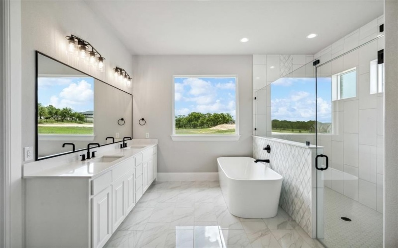 1027 Estancia Boulevard, Weatherford, TX 76088, 4 Bedrooms Bedrooms, ,3 BathroomsBathrooms,Residential,For Sale,1027 Estancia Boulevard,20835938