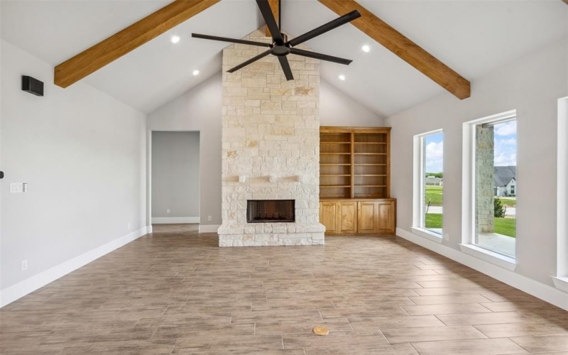 1027 Estancia Boulevard, Weatherford, TX 76088, 4 Bedrooms Bedrooms, ,3 BathroomsBathrooms,Residential,For Sale,1027 Estancia Boulevard,20835938