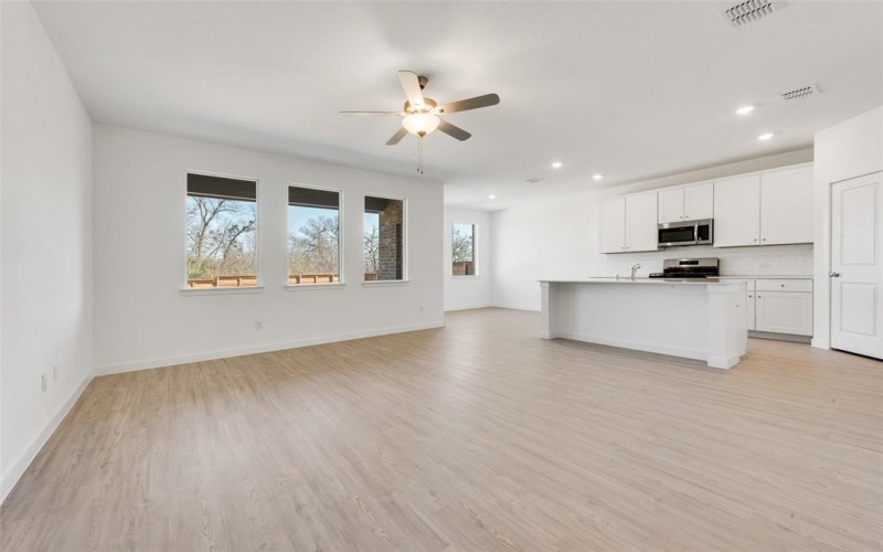 3709 Seth Place, Mesquite, TX 75181, 4 Bedrooms Bedrooms, ,2 BathroomsBathrooms,Residential,For Sale,3709 Seth Place,20836108