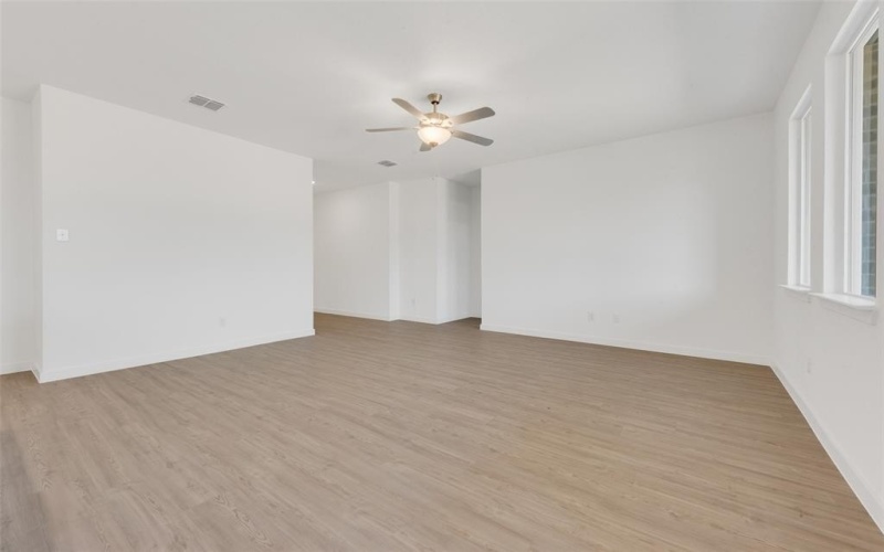 3709 Seth Place, Mesquite, TX 75181, 4 Bedrooms Bedrooms, ,2 BathroomsBathrooms,Residential,For Sale,3709 Seth Place,20836108