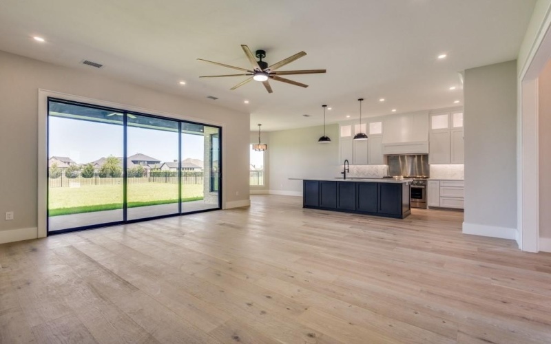 1165 Stonebridge Pass, Gunter, TX 75058, 5 Habitaciones Habitaciones , ,3 BañosBaños,Residential,En Venta,1165 Stonebridge Pass,20834316