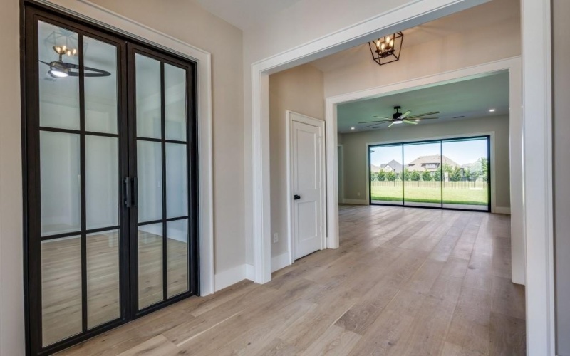 1165 Stonebridge Pass, Gunter, TX 75058, 5 Habitaciones Habitaciones , ,3 BañosBaños,Residential,En Venta,1165 Stonebridge Pass,20834316
