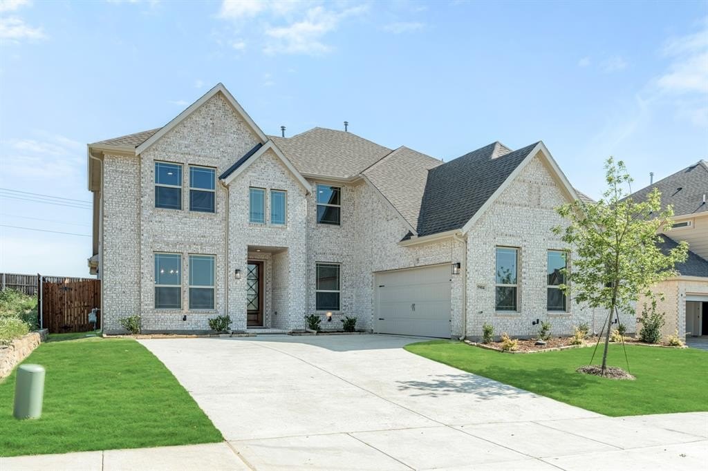 5904 Foxtail Drive, Denton, TX 76226, 4 Bedrooms Bedrooms, ,3 BathroomsBathrooms,Residential,For Sale,5904 Foxtail Drive,20834397