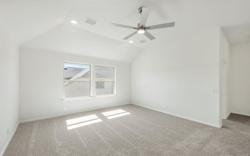 5904 Foxtail Drive, Denton, TX 76226, 4 Bedrooms Bedrooms, ,3 BathroomsBathrooms,Residential,For Sale,5904 Foxtail Drive,20834397