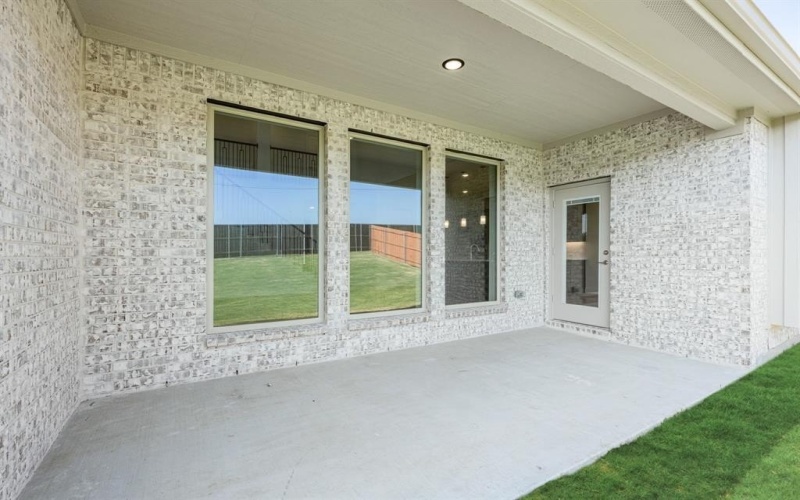 5904 Foxtail Drive, Denton, TX 76226, 4 Bedrooms Bedrooms, ,3 BathroomsBathrooms,Residential,For Sale,5904 Foxtail Drive,20834397