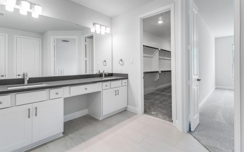 2220 Esher Drive, Little Elm, TX 75068, 4 Habitaciones Habitaciones , ,5 BañosBaños,Residential,En Venta,2220 Esher Drive,20837585