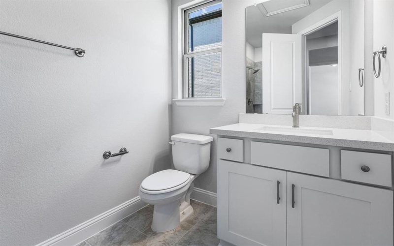 2220 Esher Drive, Little Elm, TX 75068, 4 Habitaciones Habitaciones , ,5 BañosBaños,Residential,En Venta,2220 Esher Drive,20837585