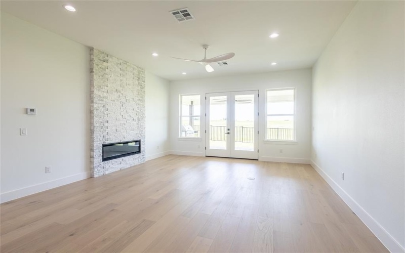 186 Desert Mountain Drive, Gordonville, TX 76245, 3 Bedrooms Bedrooms, ,2 BathroomsBathrooms,Residential,For Sale,186 Desert Mountain Drive,20837586