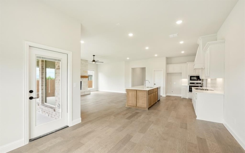 513 Sanctuary Drive, Waxahachie, TX 75165, 4 Habitaciones Habitaciones , ,3 BañosBaños,Residential,En Venta,513 Sanctuary Drive,20841053