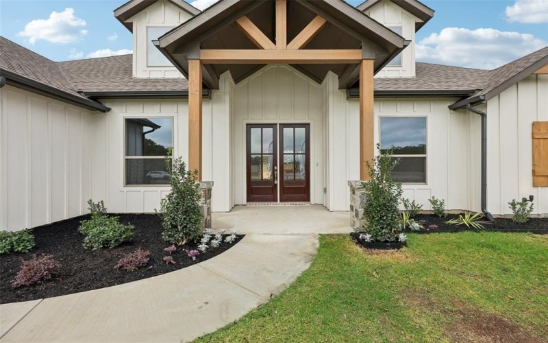 4000 Roan Court, Springtown, TX 76082, 3 Bedrooms Bedrooms, ,2 BathroomsBathrooms,Residential,For Sale,4000 Roan Court,20841359