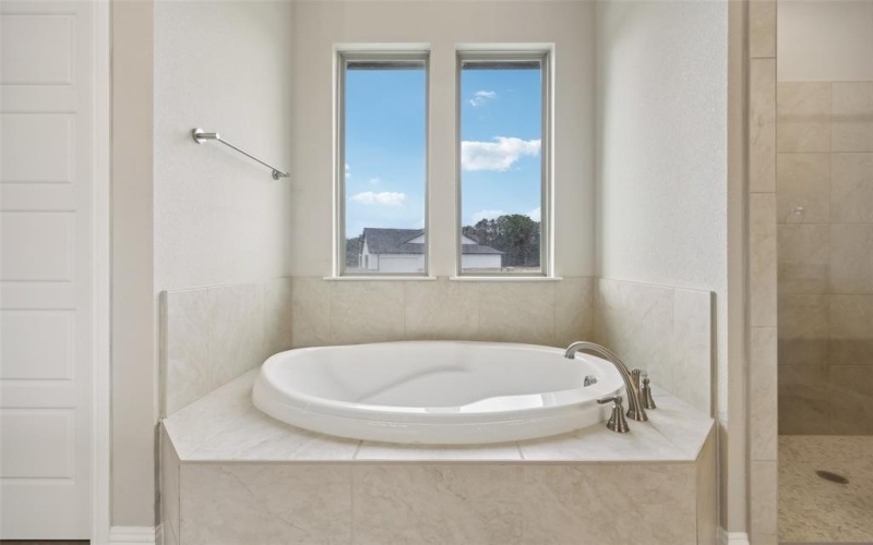 4000 Roan Court, Springtown, TX 76082, 3 Bedrooms Bedrooms, ,2 BathroomsBathrooms,Residential,For Sale,4000 Roan Court,20841359