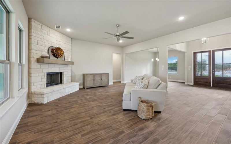 4000 Roan Court, Springtown, TX 76082, 3 Bedrooms Bedrooms, ,2 BathroomsBathrooms,Residential,For Sale,4000 Roan Court,20841359