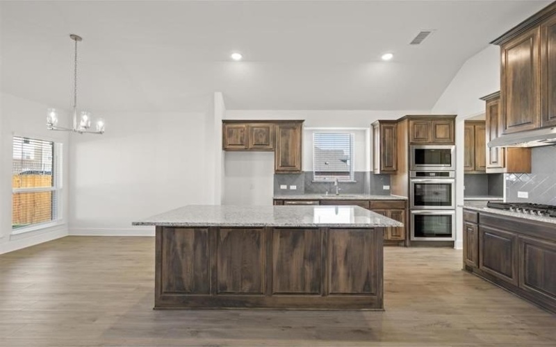 229 Tradd Street, Glenn Heights, TX 75154, 5 Bedrooms Bedrooms, ,3 BathroomsBathrooms,Residential,For Sale,229 Tradd Street,20841378