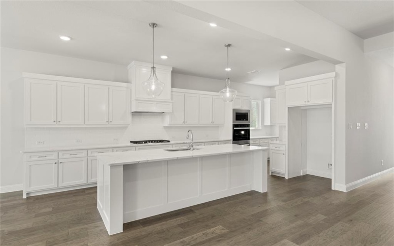 3112 Tobias Lane, Rockwall, TX 75032, 4 Bedrooms Bedrooms, ,5 BathroomsBathrooms,Residential,For Sale,3112 Tobias Lane,0,20838468