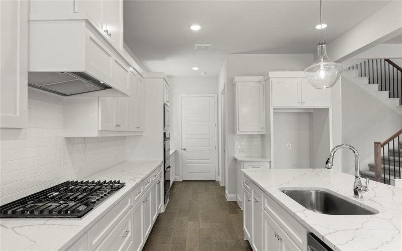 3112 Tobias Lane, Rockwall, TX 75032, 4 Bedrooms Bedrooms, ,5 BathroomsBathrooms,Residential,For Sale,3112 Tobias Lane,0,20838468