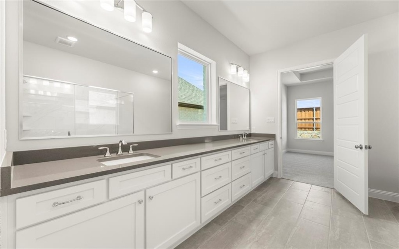 3112 Tobias Lane, Rockwall, TX 75032, 4 Bedrooms Bedrooms, ,5 BathroomsBathrooms,Residential,For Sale,3112 Tobias Lane,0,20838468