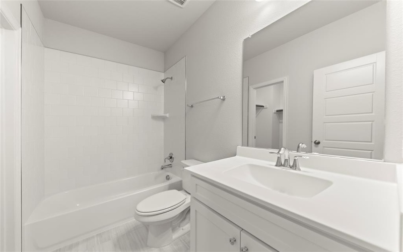 3112 Tobias Lane, Rockwall, TX 75032, 4 Bedrooms Bedrooms, ,5 BathroomsBathrooms,Residential,For Sale,3112 Tobias Lane,0,20838468