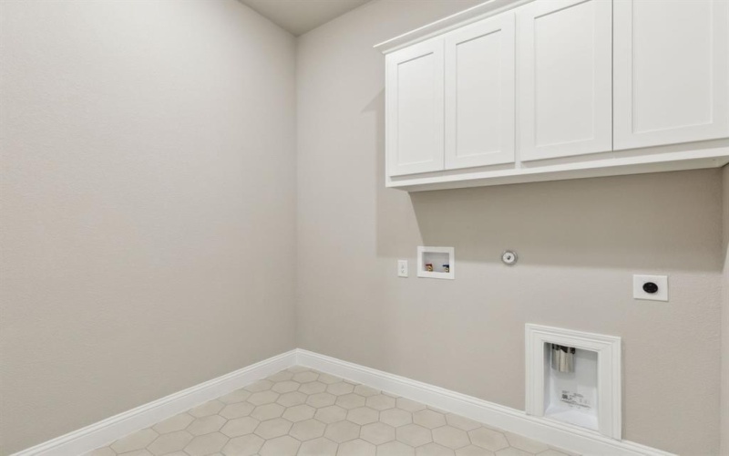 204 Bristol Lane, Azle, TX 76020, 4 Bedrooms Bedrooms, ,3 BathroomsBathrooms,Residential,For Sale,204 Bristol Lane,20838494