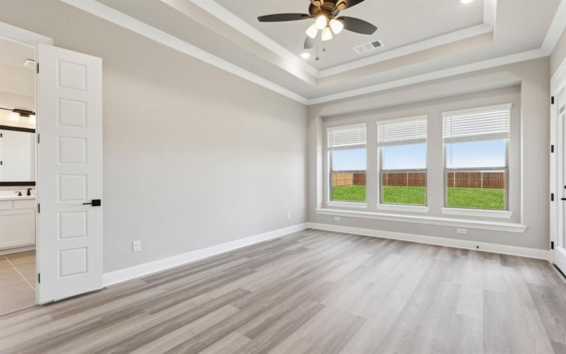 204 Bristol Lane, Azle, TX 76020, 4 Bedrooms Bedrooms, ,3 BathroomsBathrooms,Residential,For Sale,204 Bristol Lane,20838494