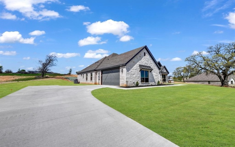 10016 Valley Oak Way, Springtown, TX 76082, 5 Bedrooms Bedrooms, ,2 BathroomsBathrooms,Residential,For Sale,10016 Valley Oak Way,20838512