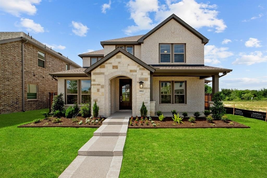 1012 Violet Drive, Crowley, TX 76036, 4 Habitaciones Habitaciones , ,3 BañosBaños,Residential,En Venta,1012 Violet Drive,20841887