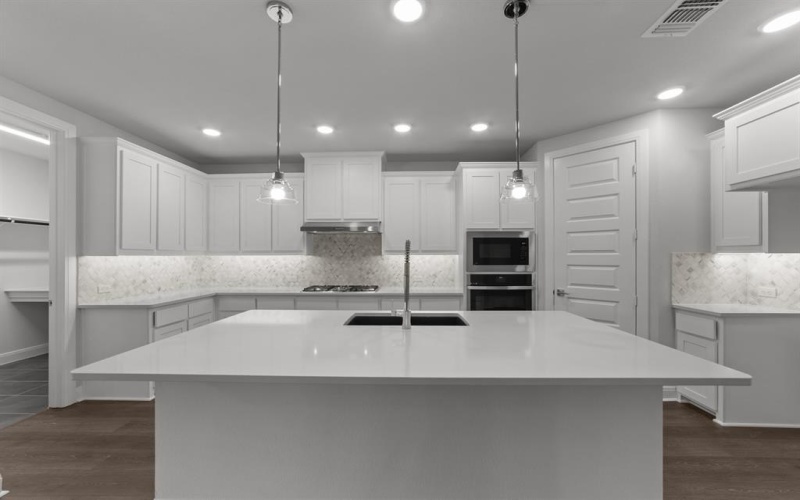 1012 Violet Drive, Crowley, TX 76036, 4 Habitaciones Habitaciones , ,3 BañosBaños,Residential,En Venta,1012 Violet Drive,20841887