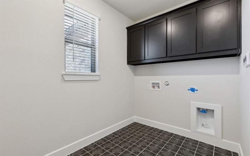 120 Bristol Lane, Azle, TX 76020, 5 Bedrooms Bedrooms, ,5 BathroomsBathrooms,Residential,For Sale,120 Bristol Lane,20838844