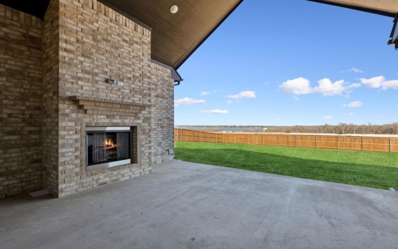 120 Bristol Lane, Azle, TX 76020, 5 Bedrooms Bedrooms, ,5 BathroomsBathrooms,Residential,For Sale,120 Bristol Lane,20838844
