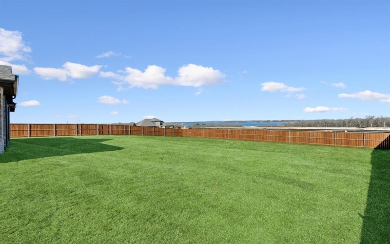 120 Bristol Lane, Azle, TX 76020, 5 Bedrooms Bedrooms, ,5 BathroomsBathrooms,Residential,For Sale,120 Bristol Lane,20838844