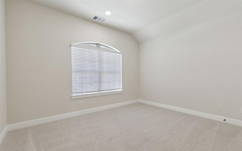 120 Bristol Lane, Azle, TX 76020, 5 Bedrooms Bedrooms, ,5 BathroomsBathrooms,Residential,For Sale,120 Bristol Lane,20838844