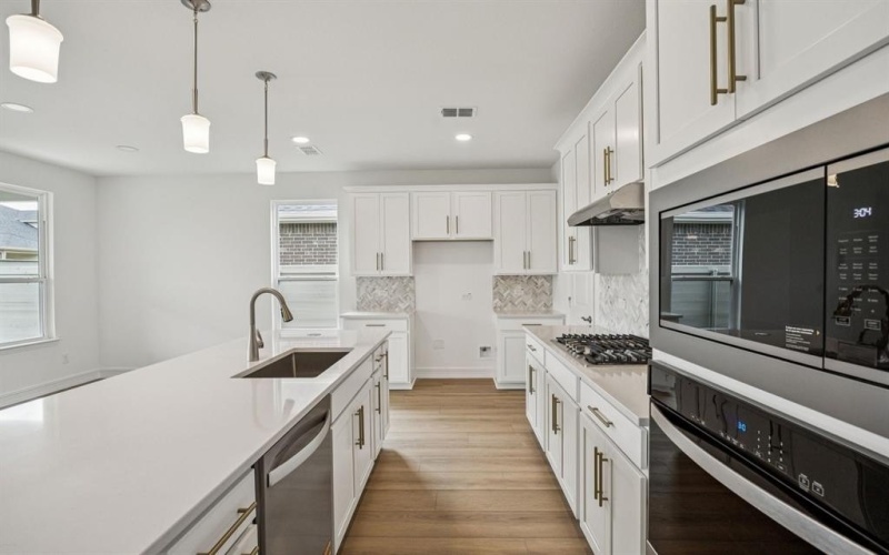 11321 Orchard Lane, Justin, TX 76247, 5 Bedrooms Bedrooms, ,5 BathroomsBathrooms,Residential,For Sale,11321 Orchard Lane,20842008