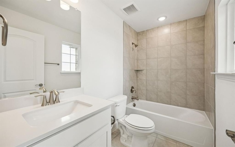 11321 Orchard Lane, Justin, TX 76247, 5 Bedrooms Bedrooms, ,5 BathroomsBathrooms,Residential,For Sale,11321 Orchard Lane,20842008