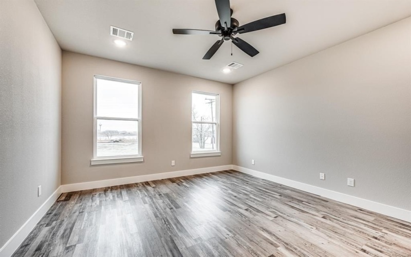 700 N Church Street, Ferris, TX 75125, 3 Bedrooms Bedrooms, ,2 BathroomsBathrooms,Residential,For Sale,700 N Church Street,20842059