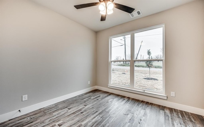 700 N Church Street, Ferris, TX 75125, 3 Bedrooms Bedrooms, ,2 BathroomsBathrooms,Residential,For Sale,700 N Church Street,20842059