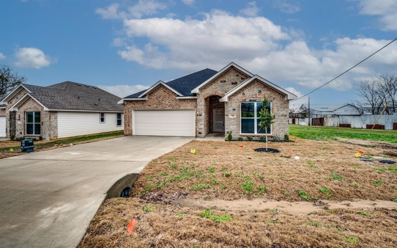 700 N Church Street, Ferris, TX 75125, 3 Bedrooms Bedrooms, ,2 BathroomsBathrooms,Residential,For Sale,700 N Church Street,20842059