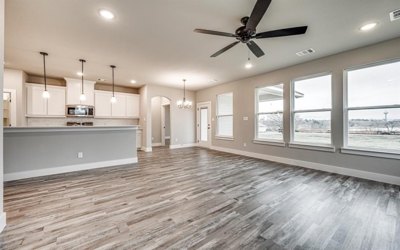 700 N Church Street, Ferris, TX 75125, 3 Bedrooms Bedrooms, ,2 BathroomsBathrooms,Residential,For Sale,700 N Church Street,20842059