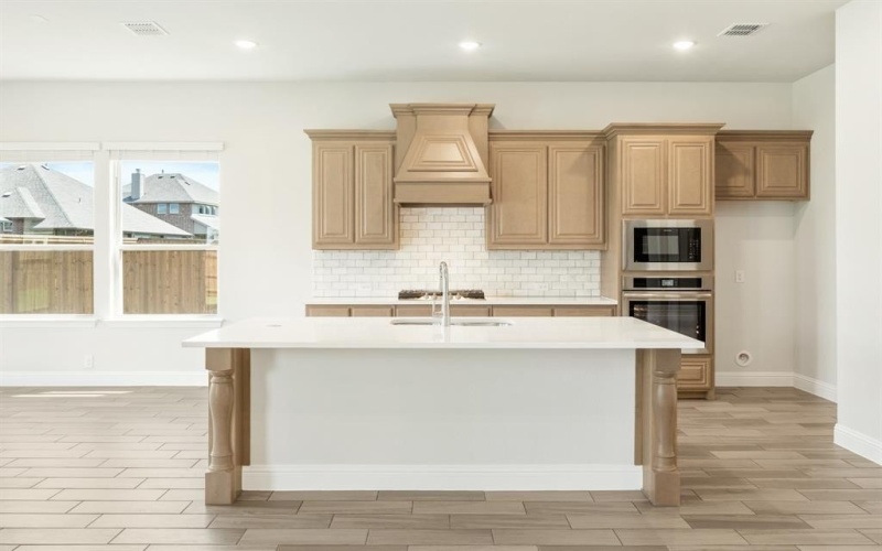 2406 Hagen Drive, Mansfield, TX 76084, 4 Bedrooms Bedrooms, ,5 BathroomsBathrooms,Residential,For Sale,2406 Hagen Drive,20839023